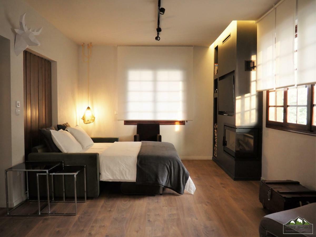 Fort D-Val Luxurious Apartment Angistron Exterior photo